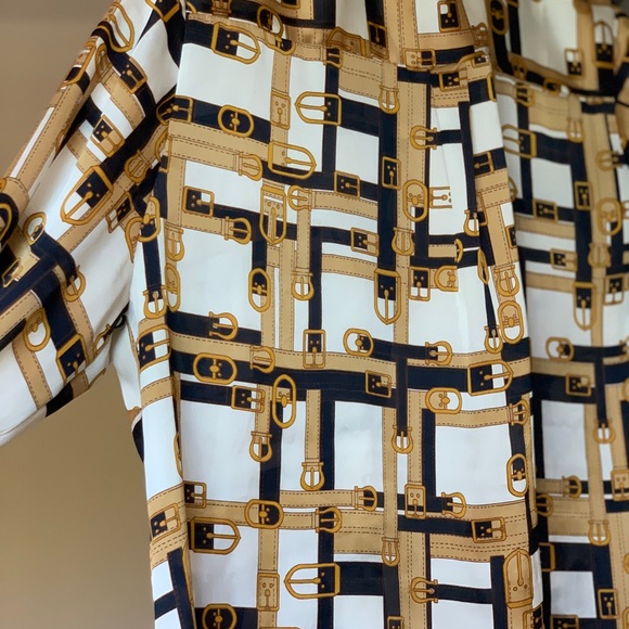 Blouse - Picture 2 of 3